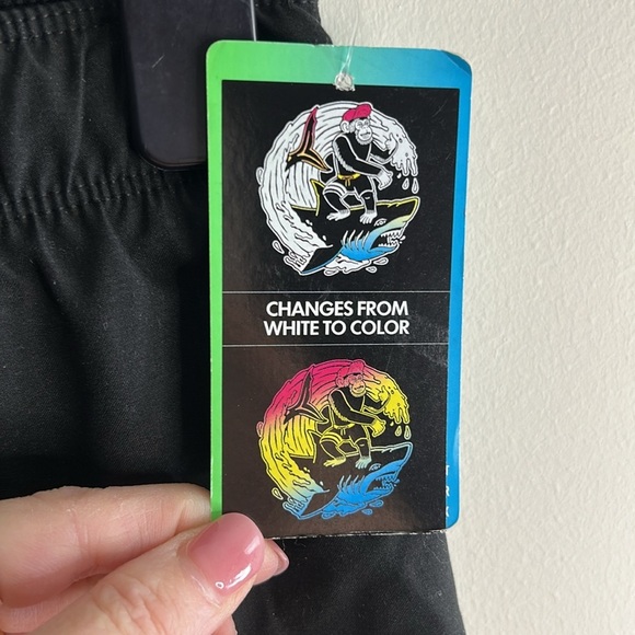 Hurley Boys Black Board Shorts with Graphic‎ Design size large NWT - Picture 3 of 7